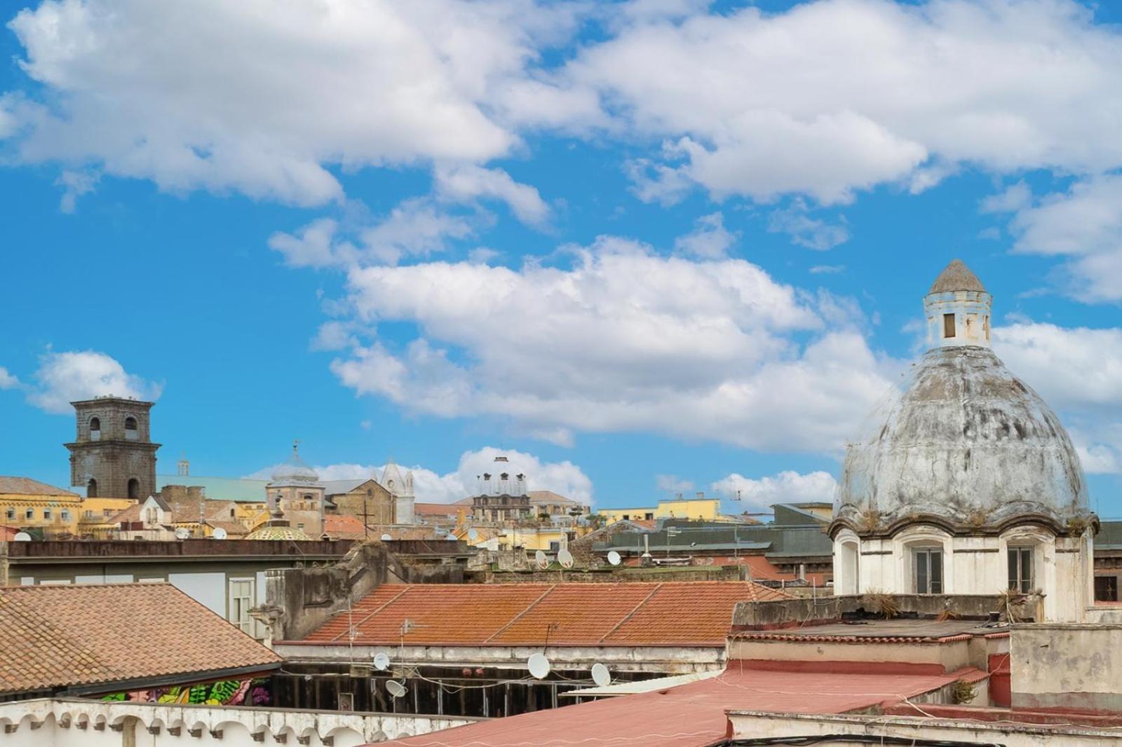 Appartamento Uanema House Napoli Esterno foto
